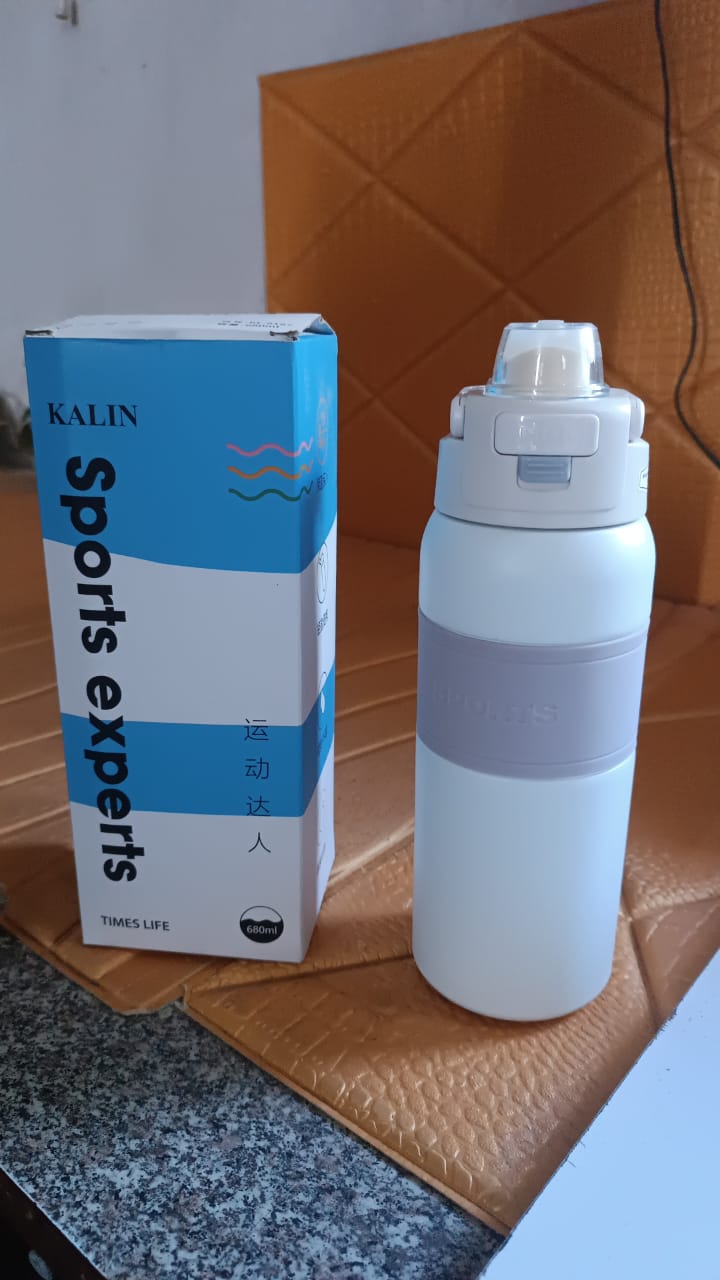Stainless Steel Water Bottle (680ml Approx) Stainless Steel Water Bottle (680ml Approx)